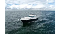 the best price on 2001 Uniesse 48 Open - UNIESSE