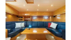 Buy a yacht 2001 Uniesse 48 Open