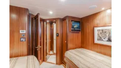 Buy a AL DI LA - Grand Alaskan at Shestakov Yacht Sales