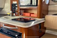 Стоимость яхты Sea Ray 240 Sundancer 240 Sundancer