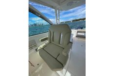 Продажа яхты 2016 Pursuit DC 325 Dual Console - PURSUIT BOATS