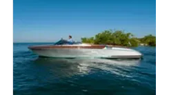 Лучшие предложения покупки яхты 2020 Riva 33' Aquariva Super 33' Aquariva Super