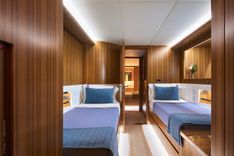 Лучшая цена на SEA SHELL 2010