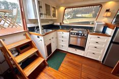 Buy a SYLPHIDE at Shestakov Yacht Sales