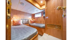 best yacht sales deals Wishes Granted 2005