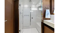 Продажа яхты ELEVATION - PRESTIGE