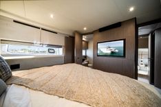 Купить яхту Sarah Jane - Azimut Yachts в Shestakov Yacht Sales