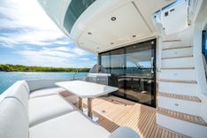 Купить Sarah Jane 2024