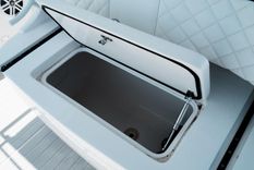 Купить яхту 40 2022 Intrepid 2022 в Shestakov Yacht Sales