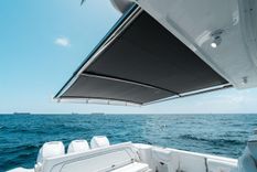 Продажа яхты 40 2022 Intrepid - Intrepid