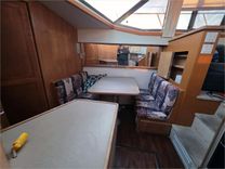 Buy a yacht 43' Carver 1995 430 Cockpit Motor Yacht 1995