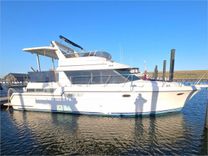 43' Carver 1995 430 Cockpit Motor Yacht - Carver Yachts
