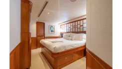 the best price on AVALINA - WESTPORT