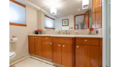 Buy a yacht AVALINA - WESTPORT