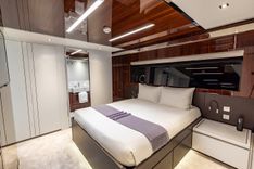 Buy a yacht NO SURRENDER - RIVA YACHT