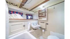 Blue Peter yacht sale