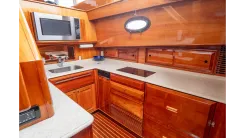 best yacht sales deals Sapphire II 2006