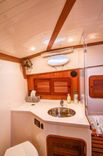 best yacht sales deals Beatrice - Hinckley
