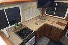 Buy a yacht KNOT KAOS 2006