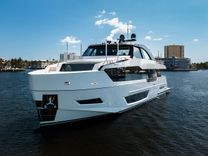 Buy a yacht South C's 2023