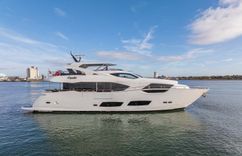 Buy a yacht CLOUDIA - Sunseeker