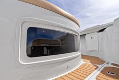 the best price on supermodel Offshore