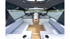 Buy a yacht Giddy Up-CMB 2024