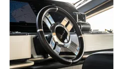 best yacht sales deals 27 METRI