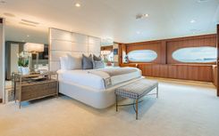 Купить SEA CLASS - Christensen Yachts