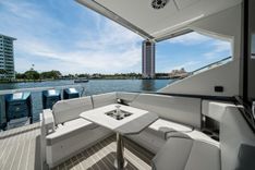 Buy a yacht Take 5 500 Super Sport Crossover
