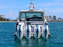 Buy a yacht Lady Champagne II 400 Super Sport Crossover