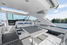 best yacht sales deals Lady Champagne II - Formula Boats