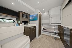 Lady Champagne II 400 Super Sport Crossover yacht sale