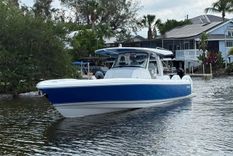 Buy a yacht SPONTANEOUS - Intrepid
