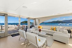 Купить яхту LUCIA - Ocean Alexander в Shestakov Yacht Sales