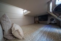 KNOT AGAIN 350 Crossover Bowrider yacht sale