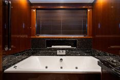 Buy a yacht Oasis (Copy) 95