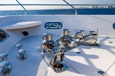 the best price on Oasis (Copy) 95 Motor Yacht