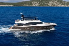 the best price on BELLA LUNA