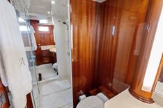 best yacht sales deals BABE 82