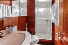 Buy a BABE - Horizon Yachts at Shestakov Yacht Sales