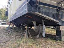 48' Californian 1989 4806 Aft Cabin