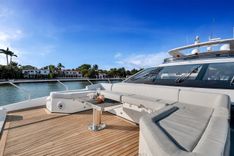 Azimut Grande 27