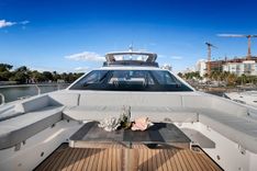 best yacht sales deals Azimut Grande 27 88