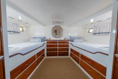 Buy a yacht INNISFAIL Trumpy Fantail Houseboat