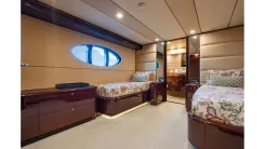 Buy a yacht TRUE NORTH 136