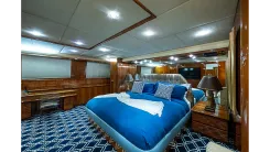 Buy a SHALIMAR Trideck at Shestakov Yacht Sales