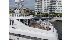 the best price on SHALIMAR - Benetti