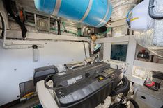 Buy a The Edge IV 60 at Shestakov Yacht Sales