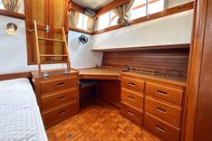 the best price on GRAND JOUR 1990